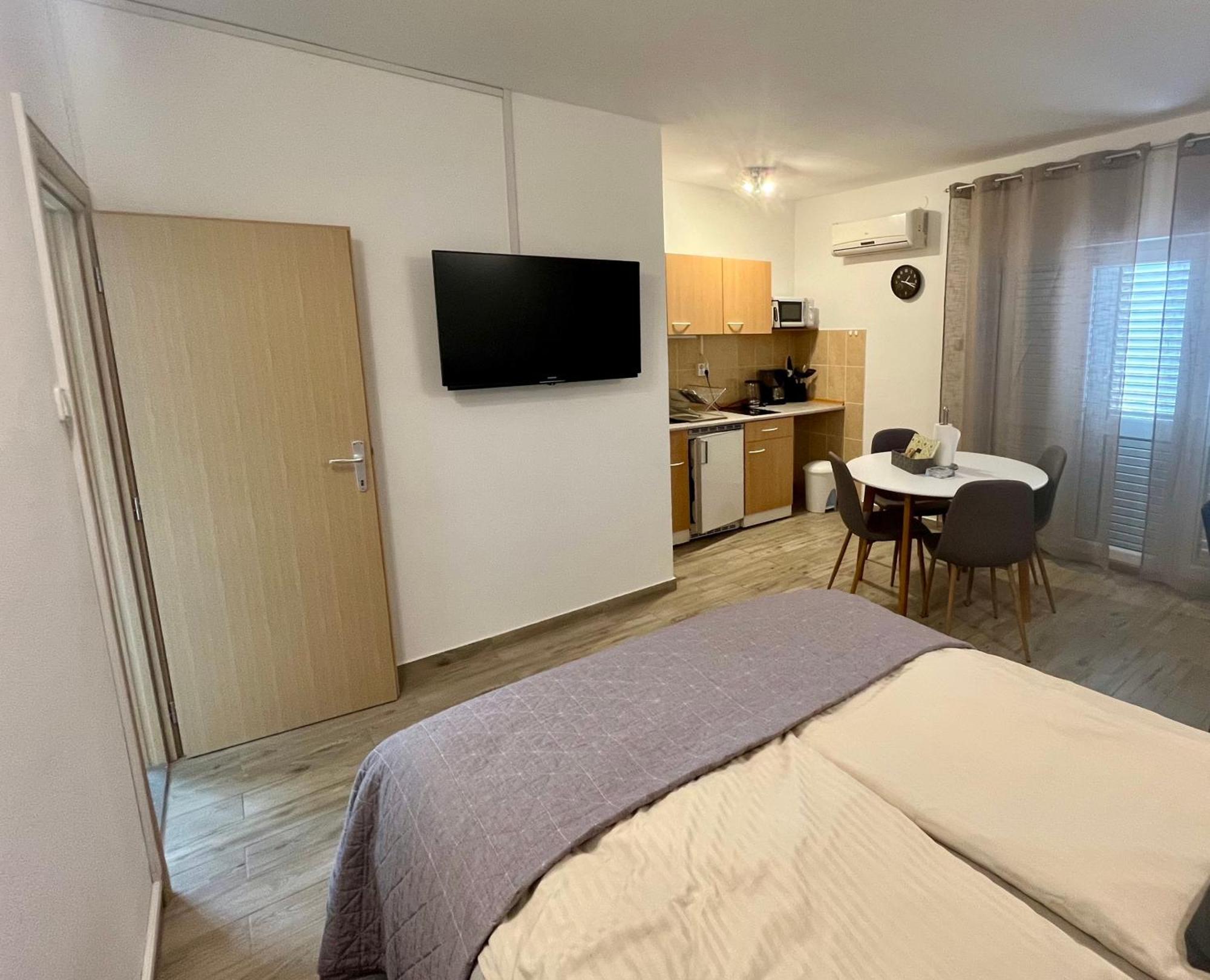 Apartment Solara 沃迪切 外观 照片